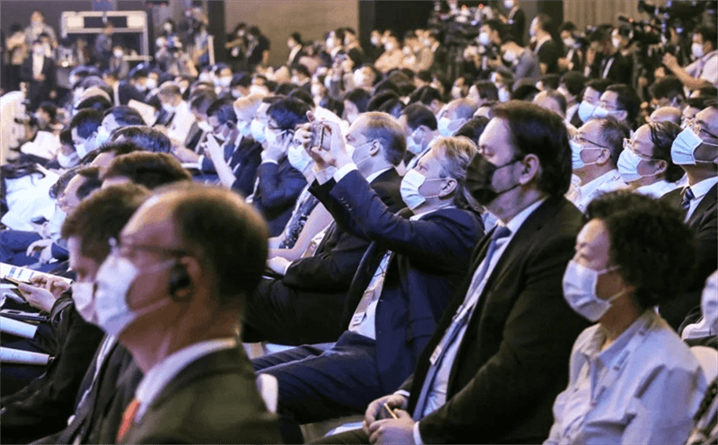 四個關鍵詞，洞見科技未來的高光時刻