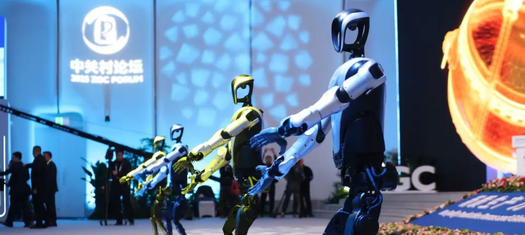 新京報(bào)｜從實(shí)驗(yàn)室到中關(guān)村論壇，揭秘機(jī)器人鋼鐵關(guān)節(jié)打太極的科技“密碼”